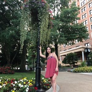 Meet your Posher, Alexis